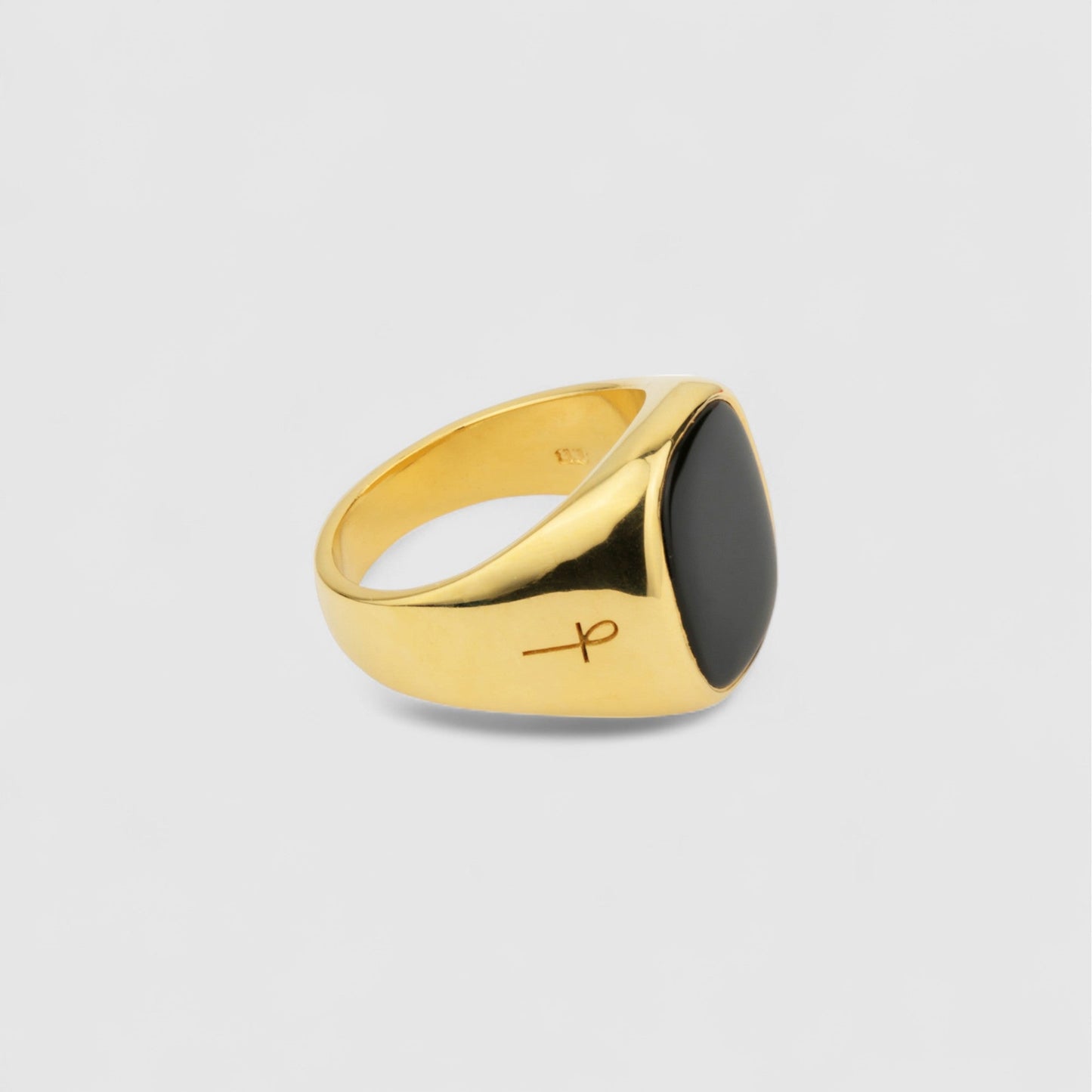 ONYX SQUARE SIGNET GOLD