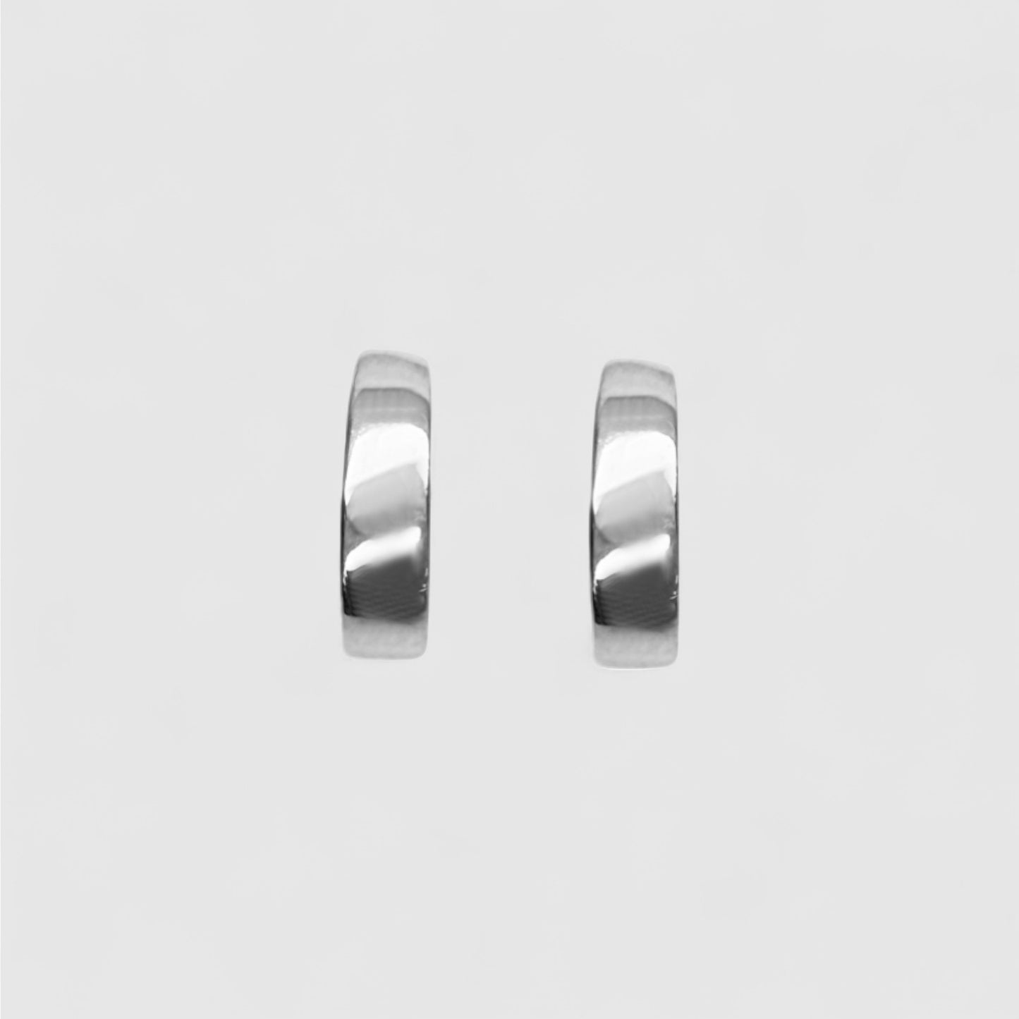 SILVER RECTANGLE HOOP