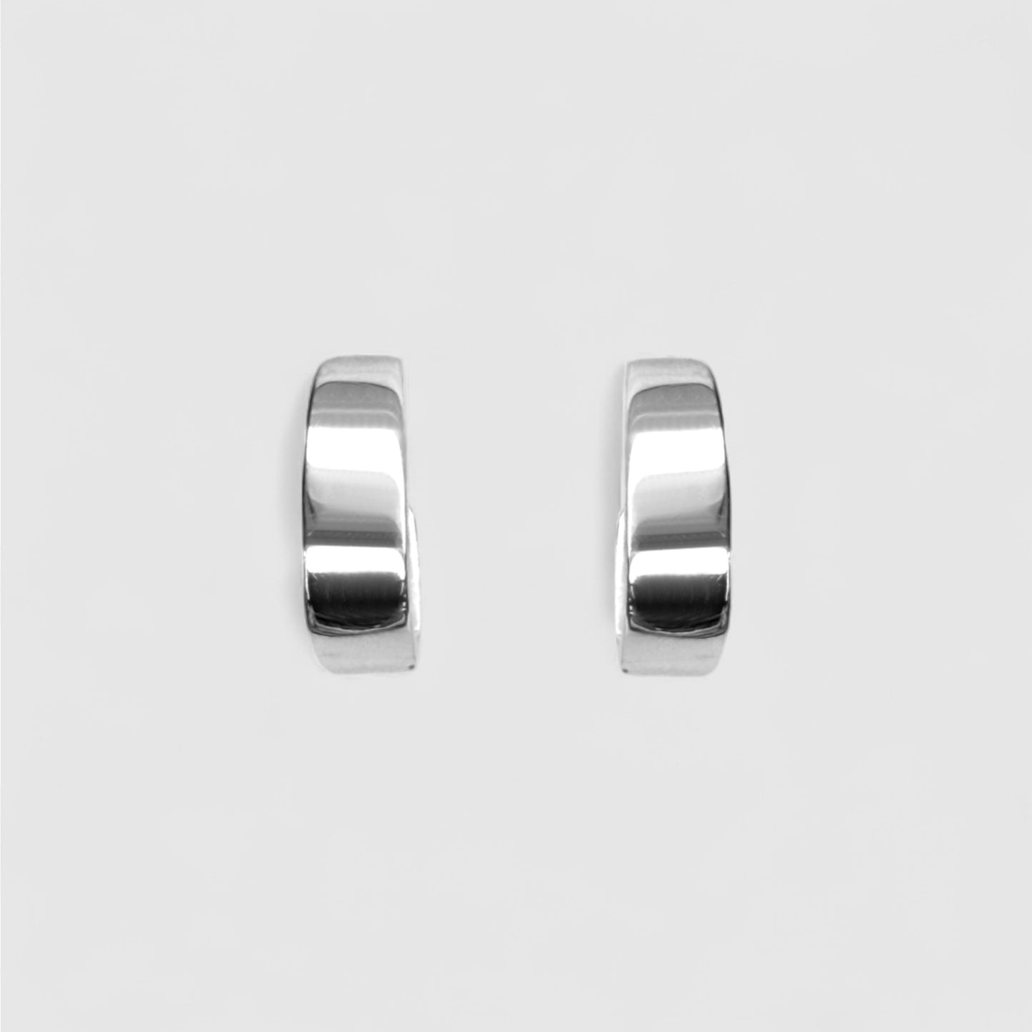 SILVER RECTANGLE HOOP