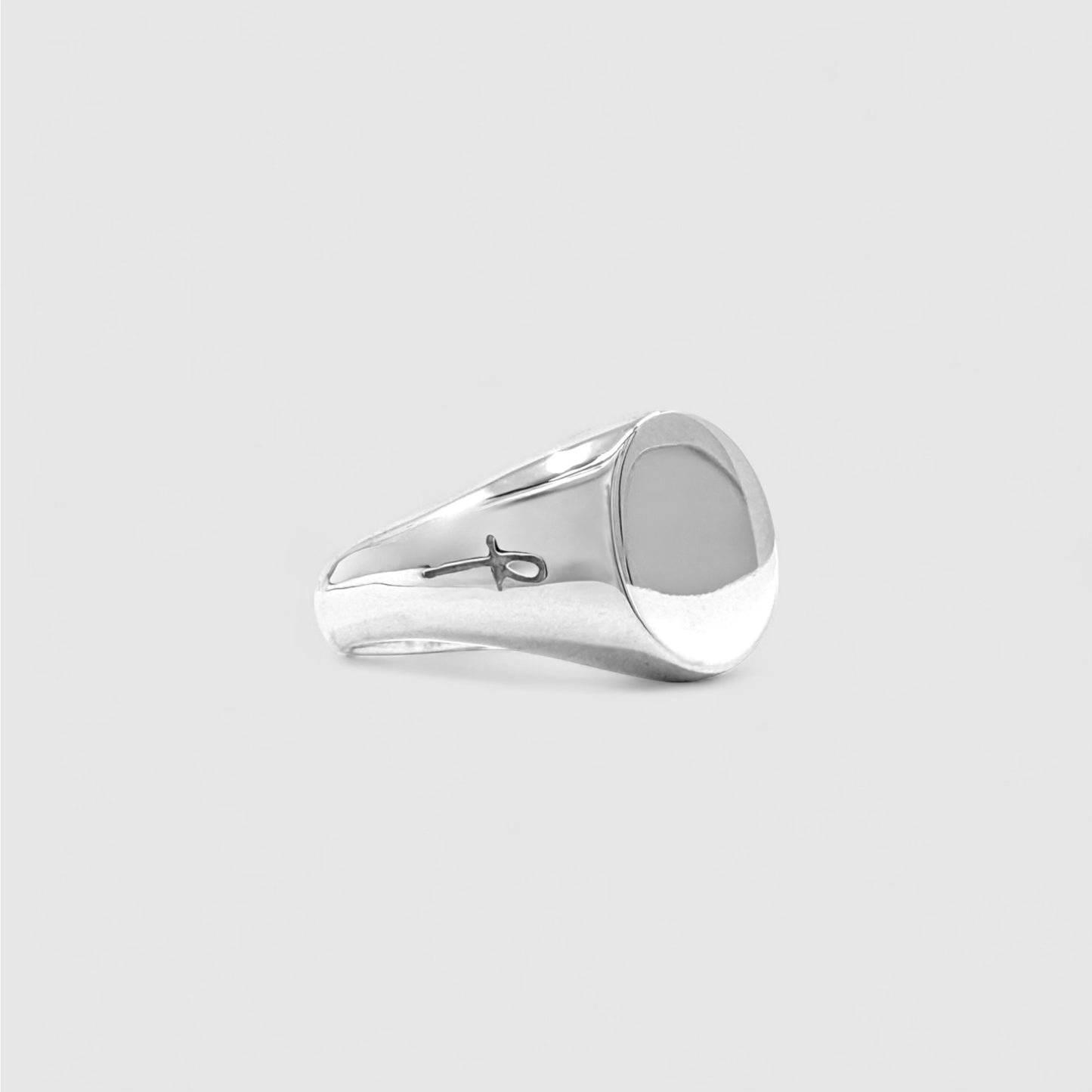 SILVER OVAL SIGNET RING SMALL