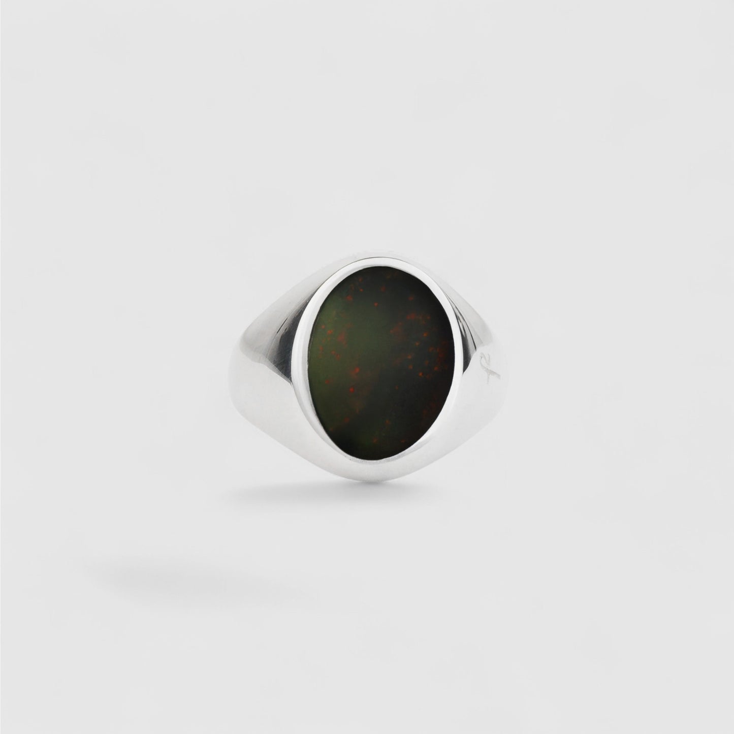 GREEN BLOODSTONE OVAL SIGNET