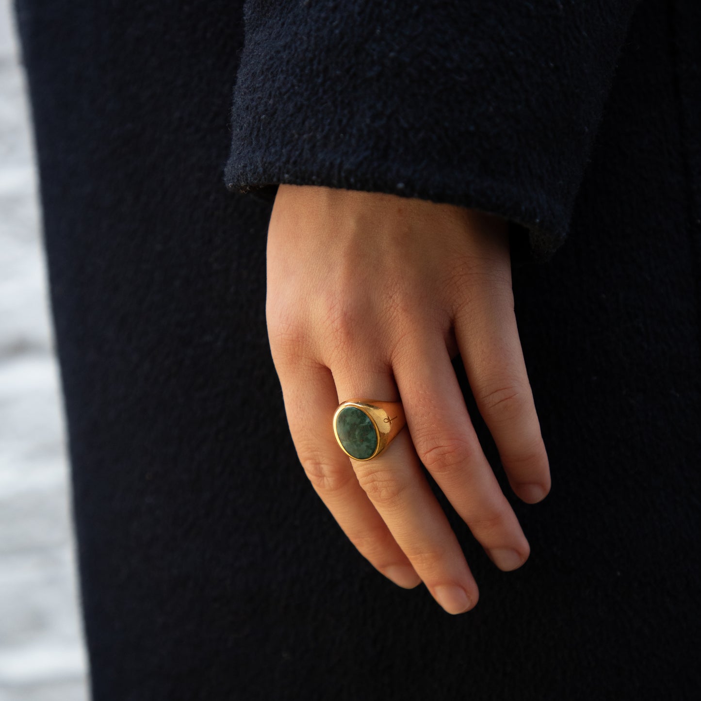 GREEN BLOODSTONE SIGNET GOLD