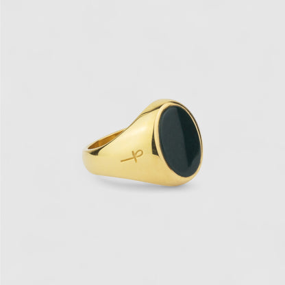 ONYX OVAL SIGNET GOLD