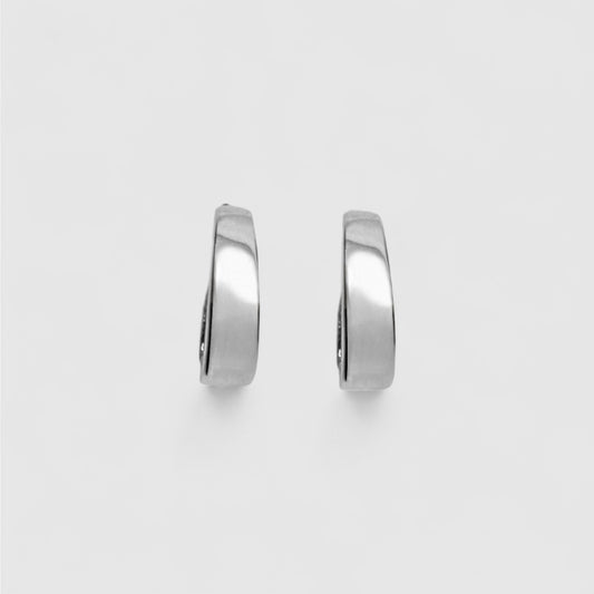SILVER RECTANGLE HOOP