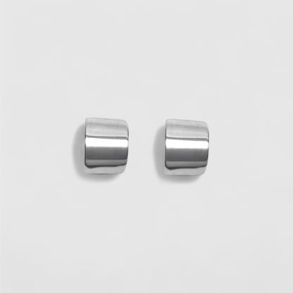 WIDE SILVER HUGGIE