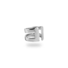 SILVER CARNABY RING