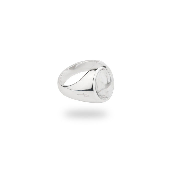 SILVER JAMESTOWN WHITE HOWLITE OVAL STONE RING