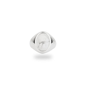 SILVER JAMESTOWN WHITE HOWLITE OVAL STONE RING