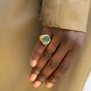 GOLD JAMESTOWN GREEN BLOODSTONE OVAL STONE RING